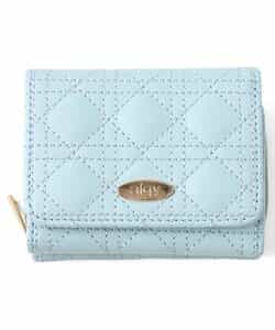 ★SALE★キルティング三つ折り財布
