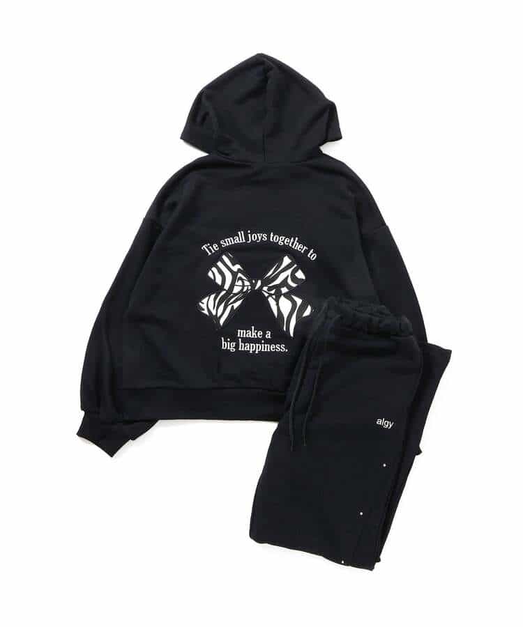りぼんアップリケ裏毛セットアップ
