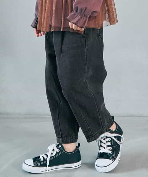 WEB限定  ゆったりタックデニムパンツ