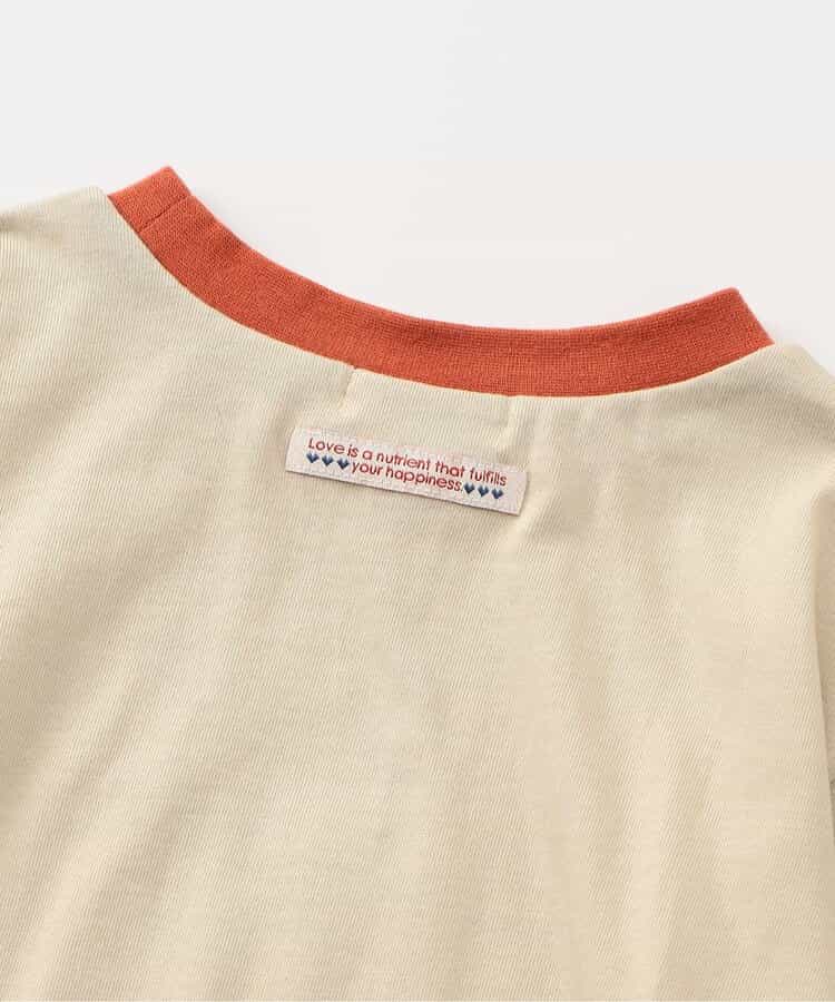グラフィックデザインプリントTシャツ_933195